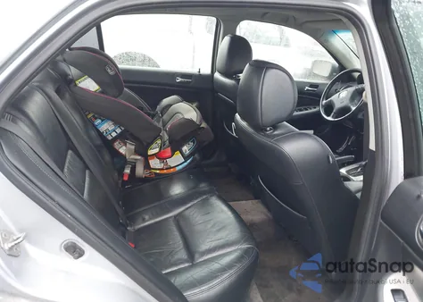 2005 Honda Accord 2.4 Ex from USA, damaged, VIN 1HGCM56875A021409